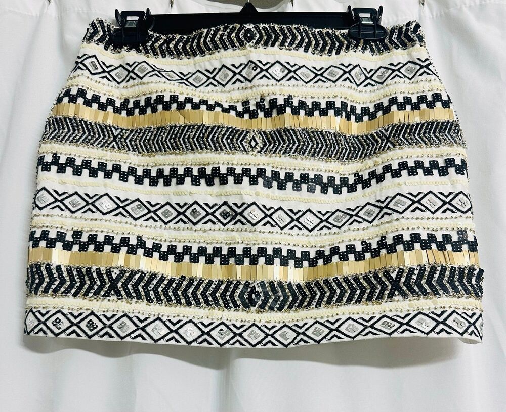 Endless Rose Geometric Pattern Festive Embroidered Metallic Sequin Mini Skirt M